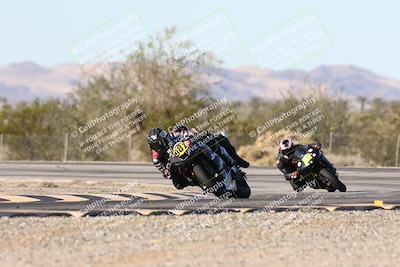 media/Dec-06-2025-CVMA (Sat) [[4a896cc04c]]/Race 8- Formula 40 MW and LW/